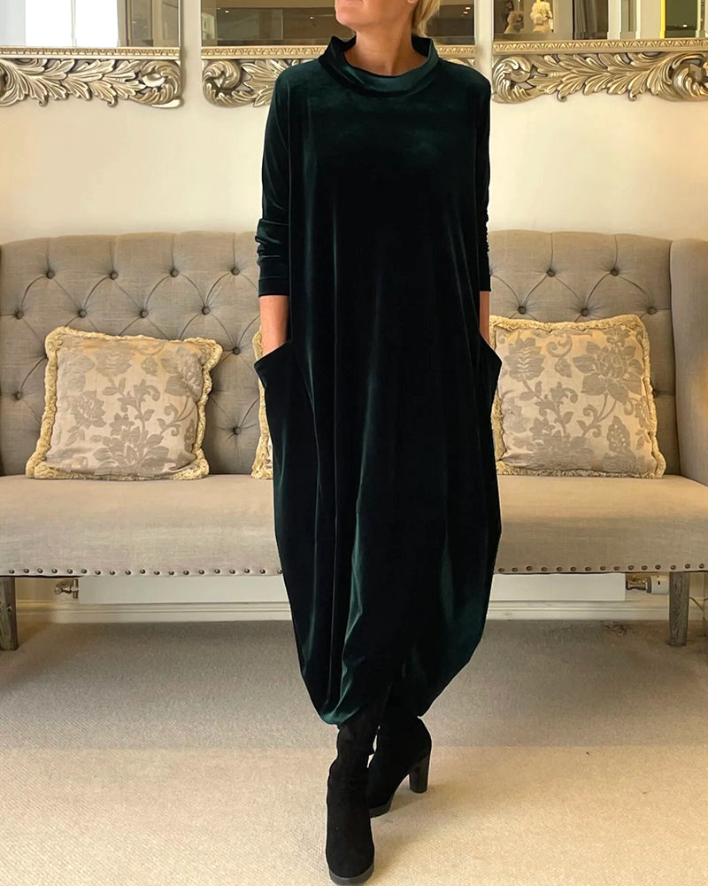 Chic Velvet Dress with Handy Pockets for Ultimate Comfort