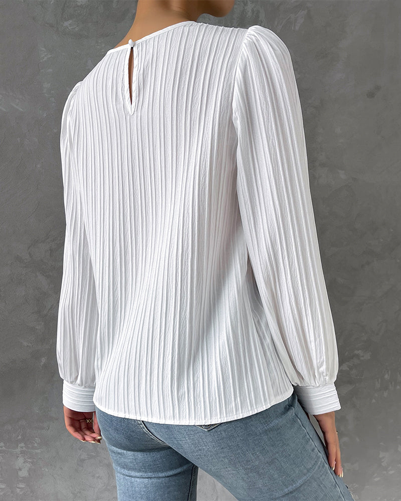 Chic Round Neck Blouse