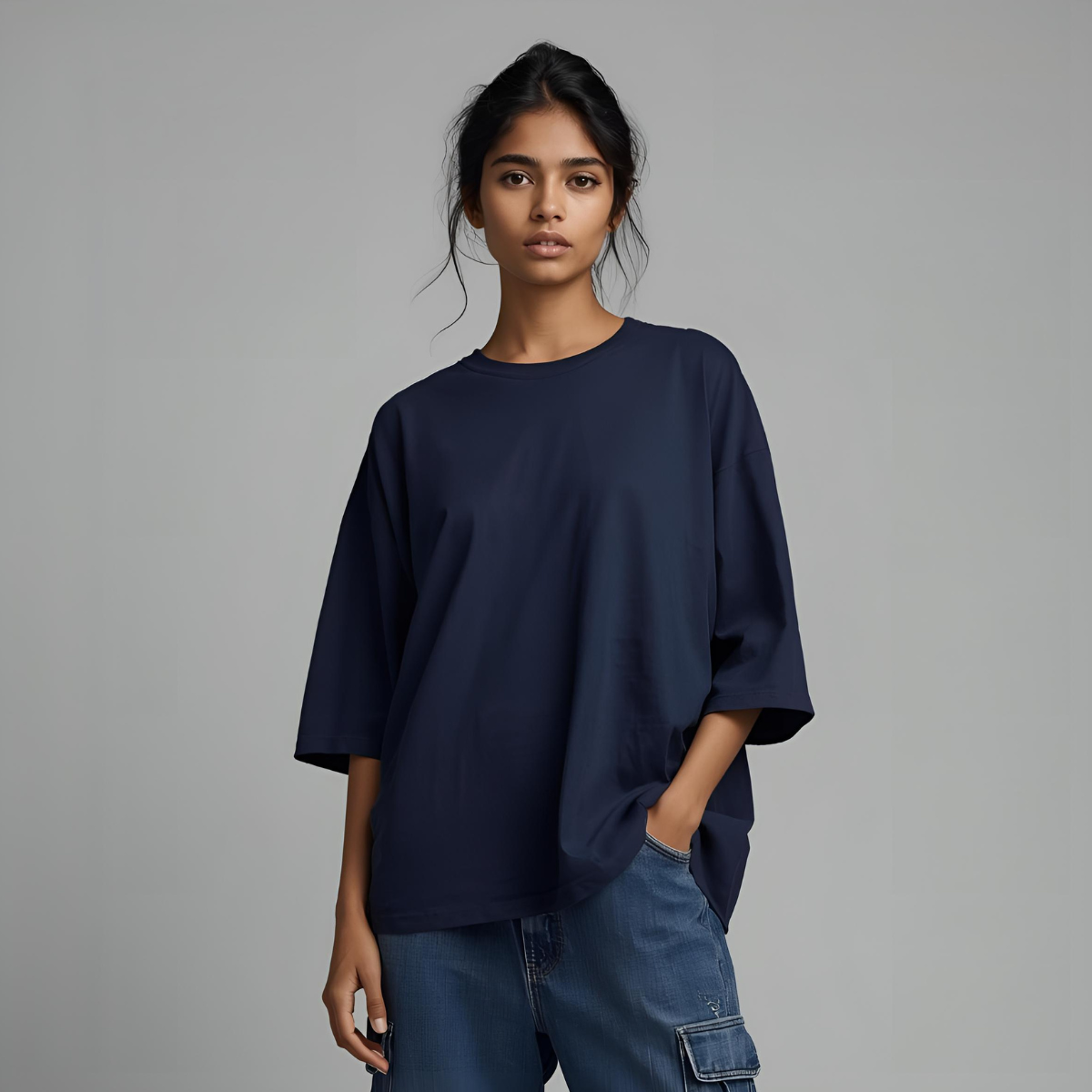 NAVERRA | Oversized Modern Streetwear T-Shirt in Dark Blue