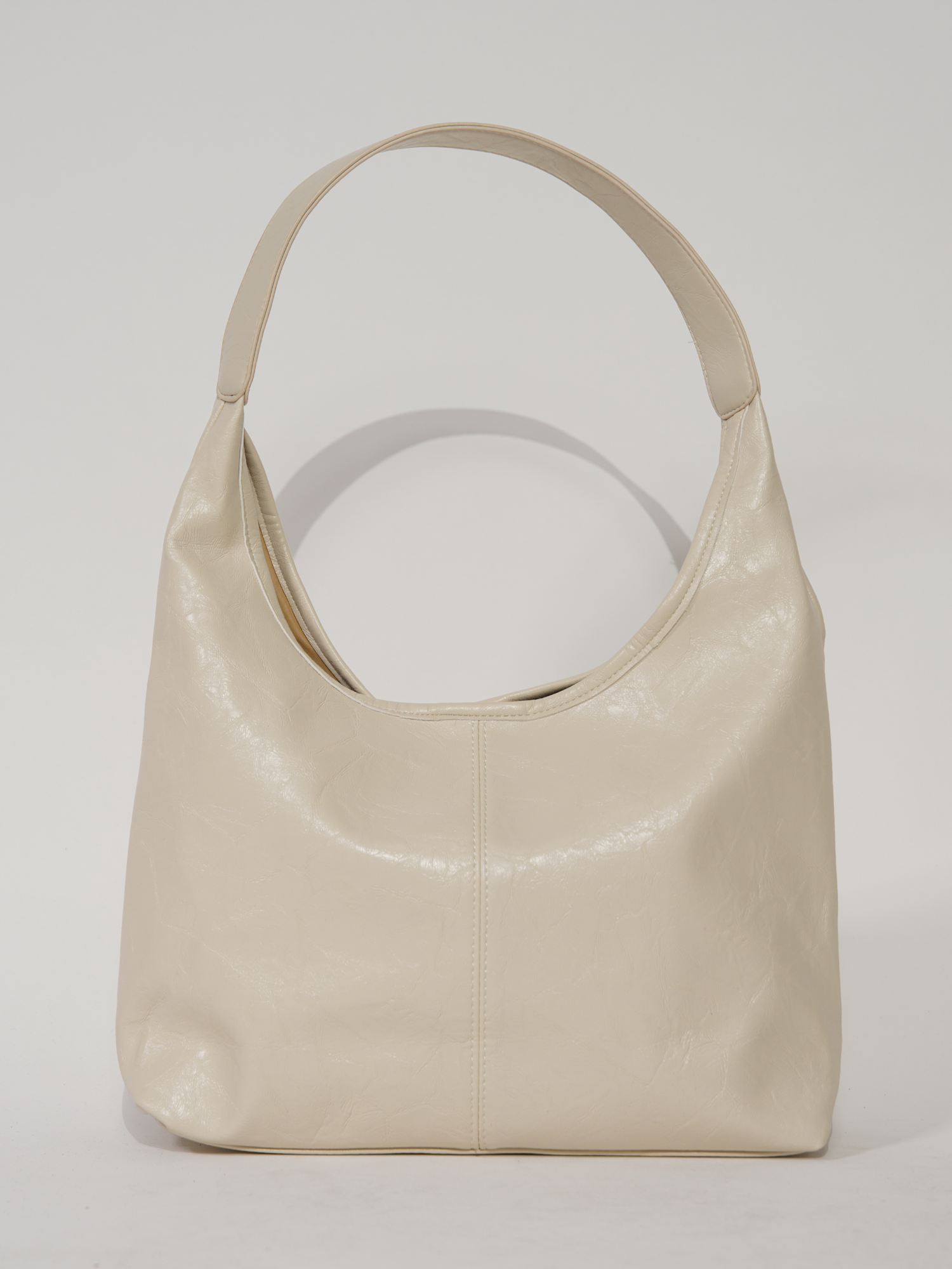 Retro-Style Distressed Leather Tote Bag
