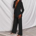 Hayley - Chic Women's Blazer and Trouser Set