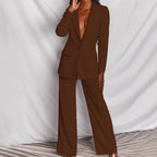 Hayley - Chic Women's Blazer and Trouser Set