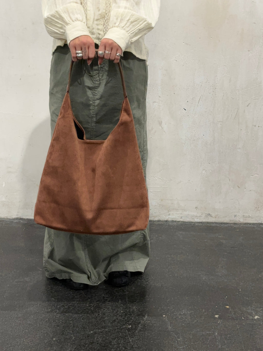 Classic Leather Tote for Daily Essentials