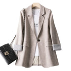 Women’s Relaxed Fit Long Sleeve Blazer