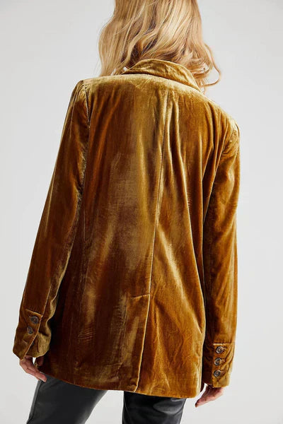 Elegant Long-Sleeve Velvet Blazer with Button Fastening